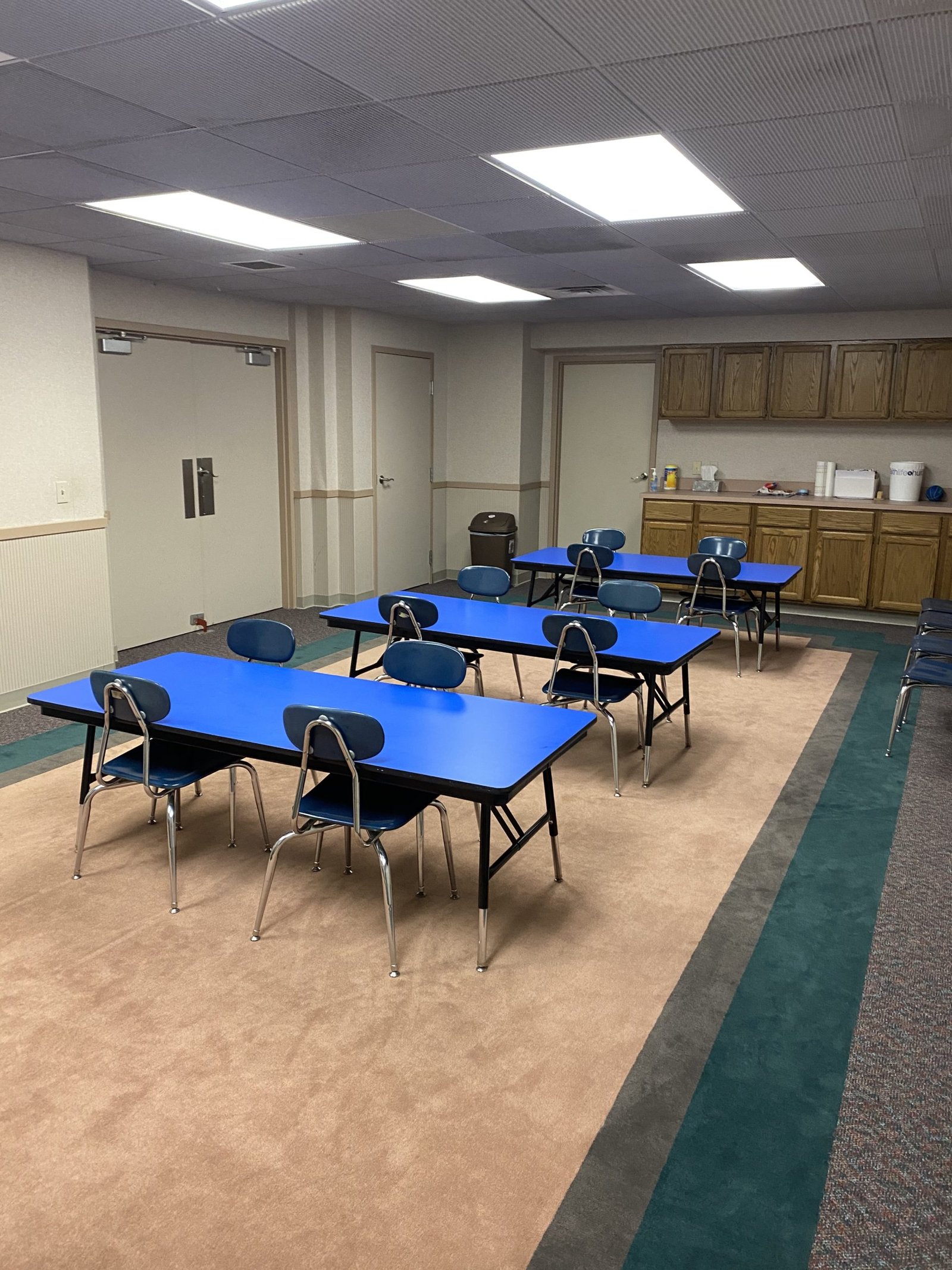 dine room cleaning service in Kalamazoo Michigan cleaning service in Kalamazoo Michigan